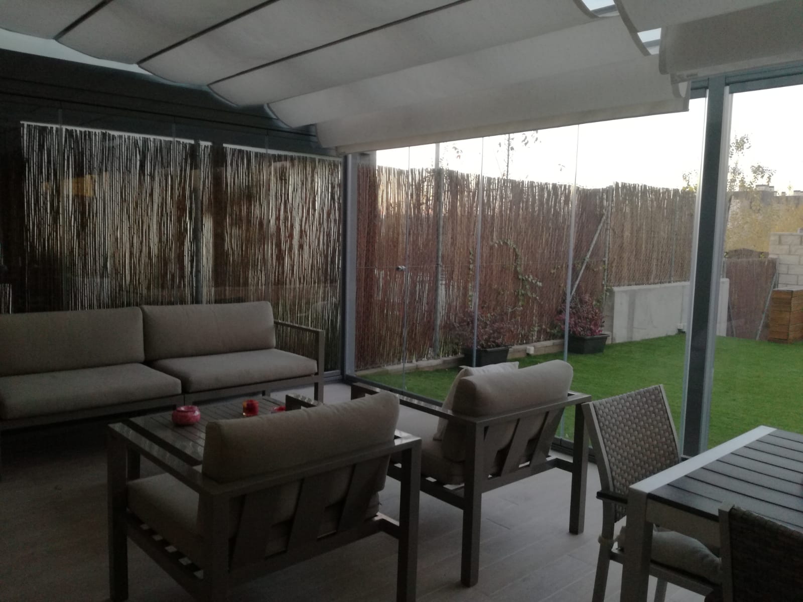 Cortinas de Cristal y Cerramientos GLASSLAND