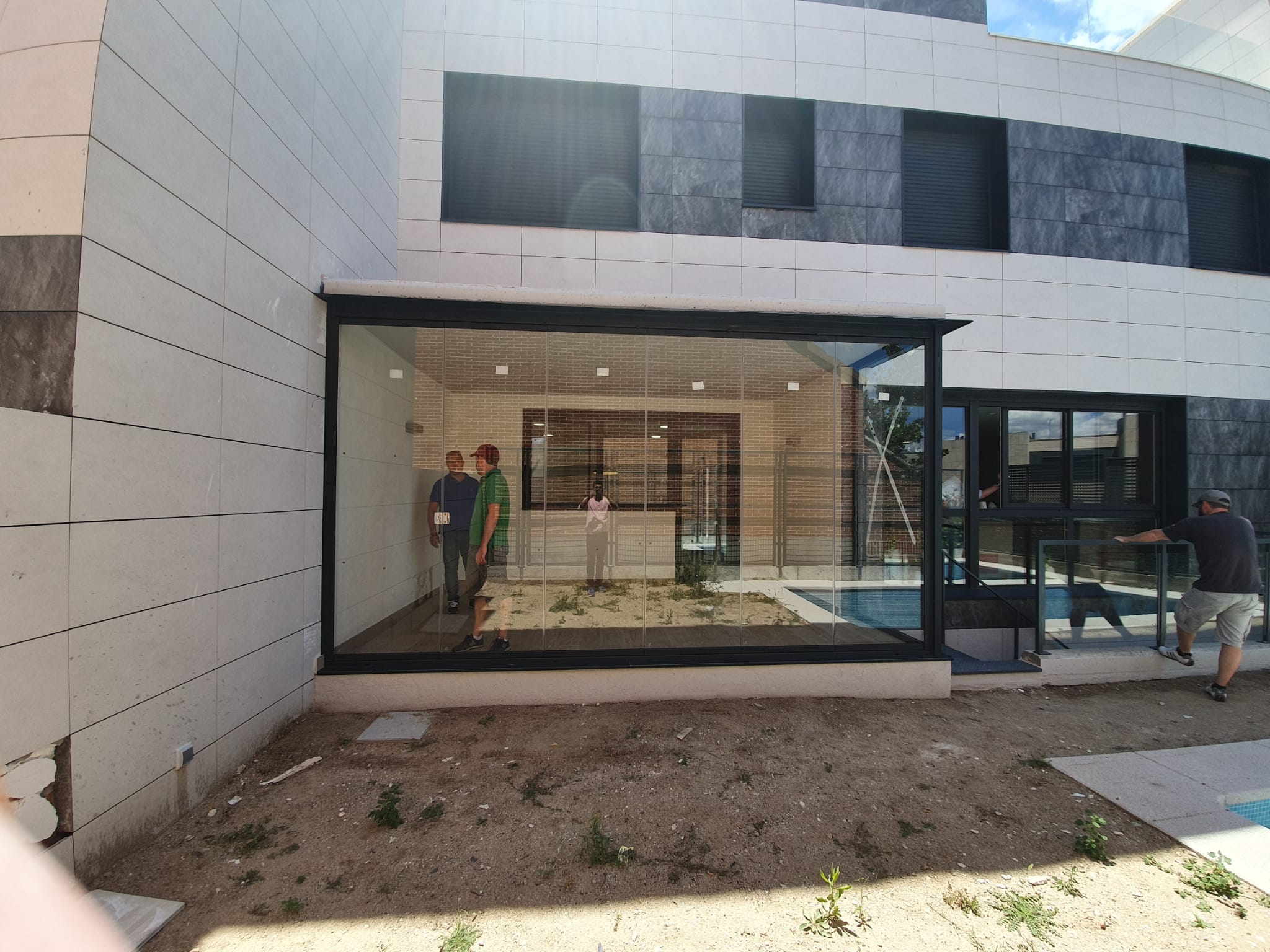 Cortinas de Cristal y Cerramientos GLASSLAND